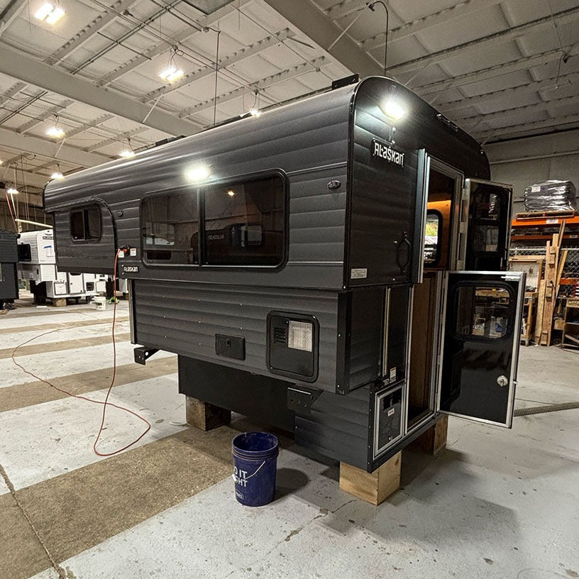 COMING JANUARY: 2026 Alaskan 650 SI (#5783)