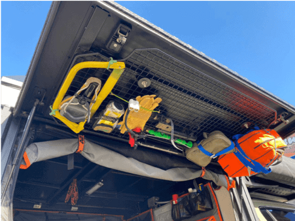Alu-Cab Canopy Camper Side Door Grid
