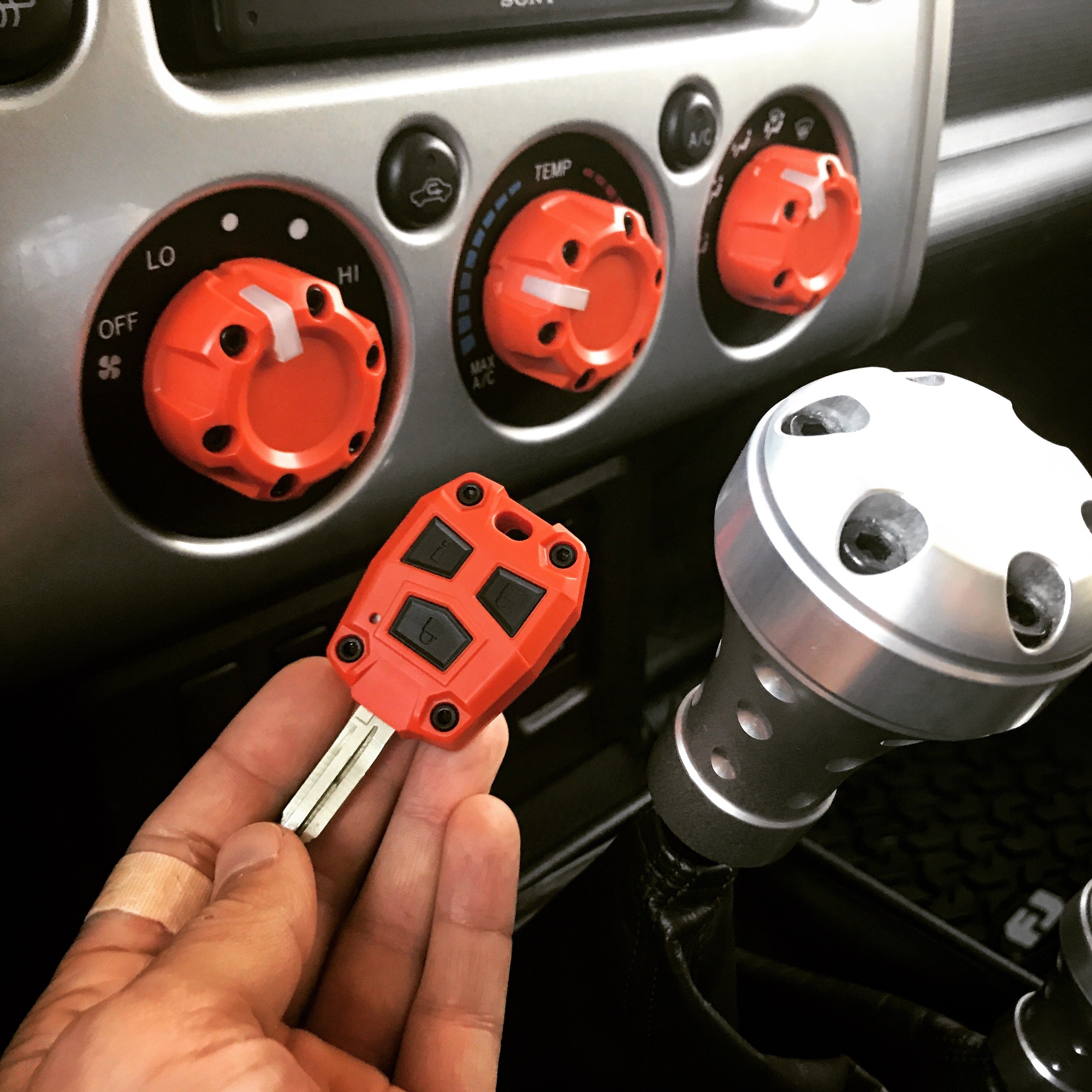 Climate Knobs (FJ Cruiser) - QUICKSAND