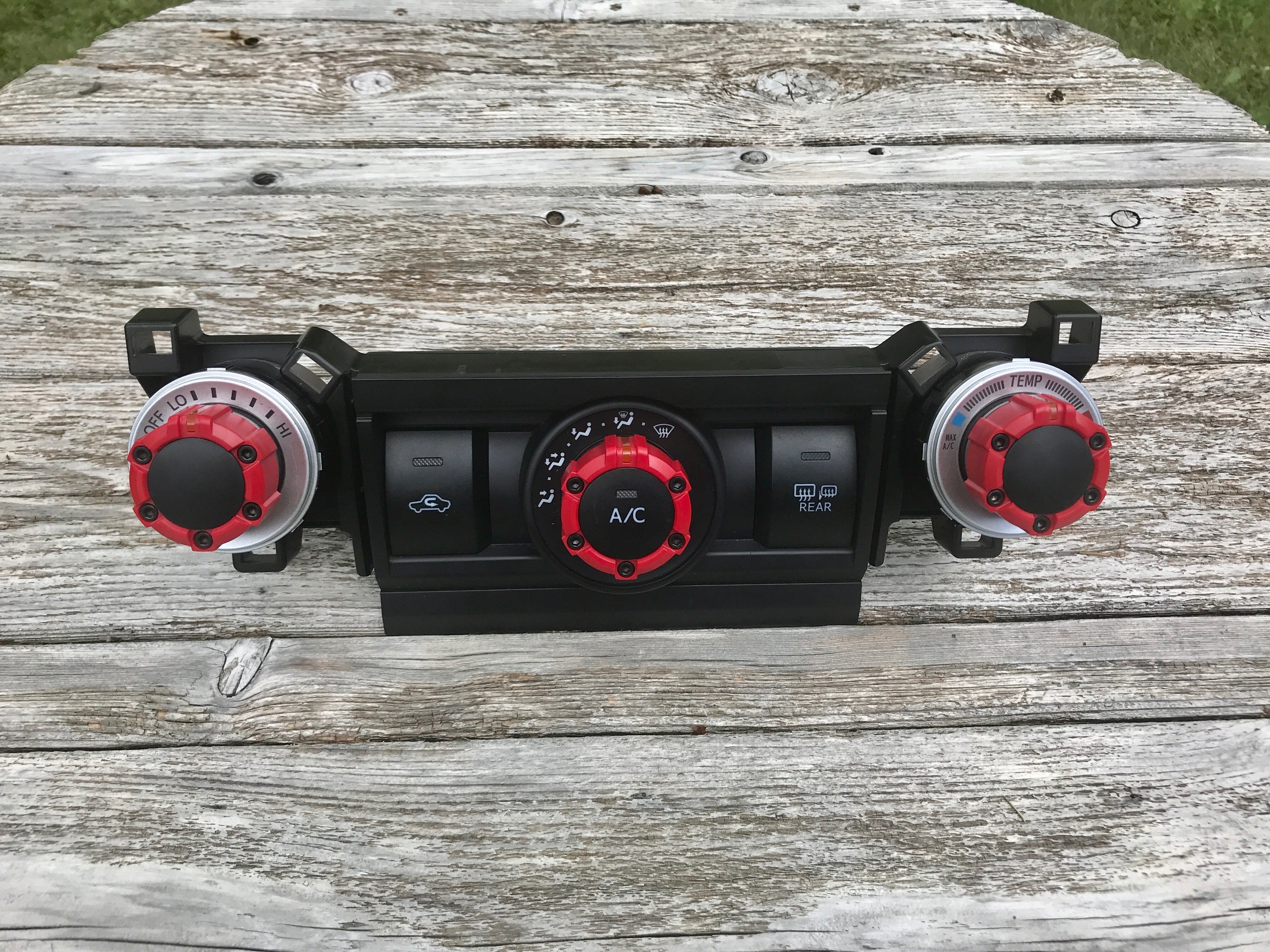 Climate Knobs (5th Gen 4Runner) - RED