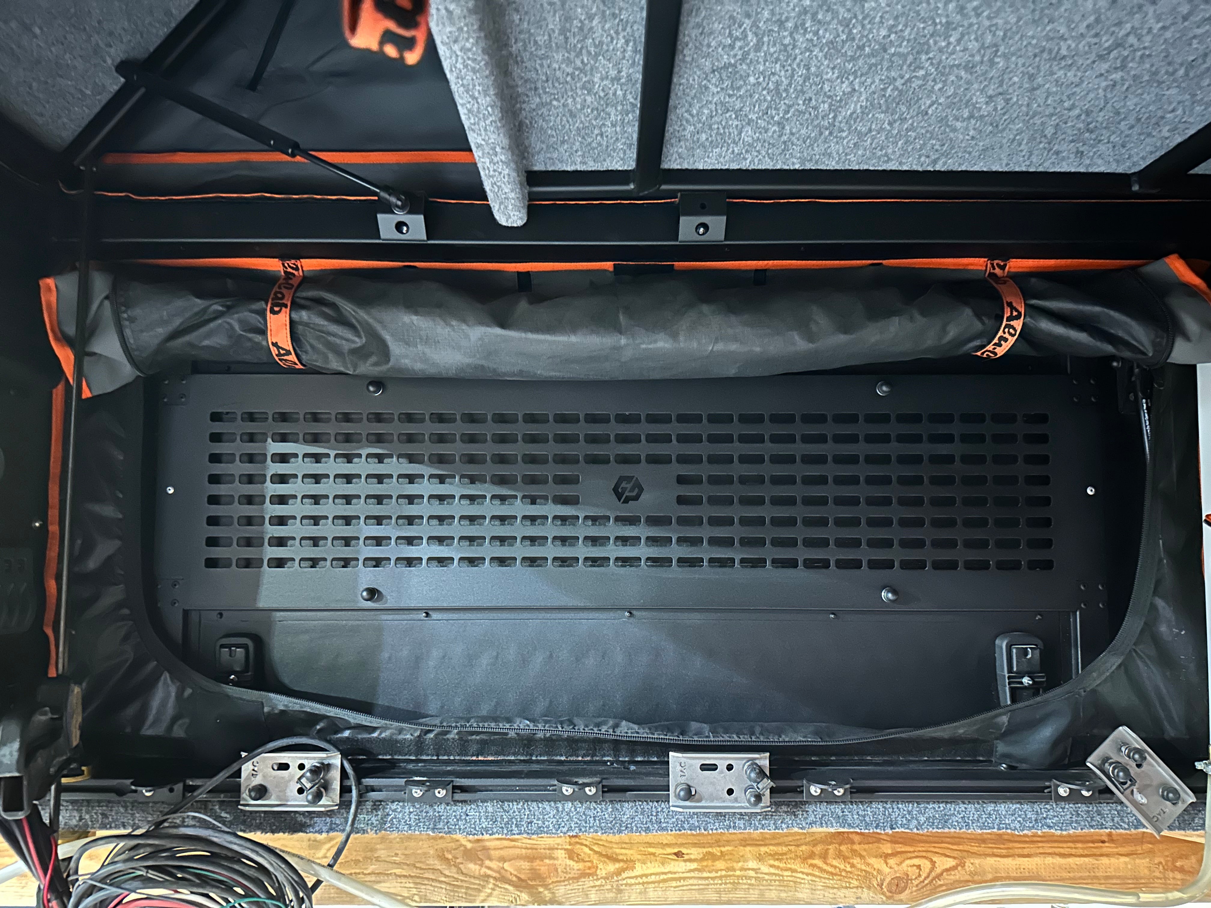 IN STOCK: Used Alu-Cab Canopy Camper - 5' Bed (#4907)