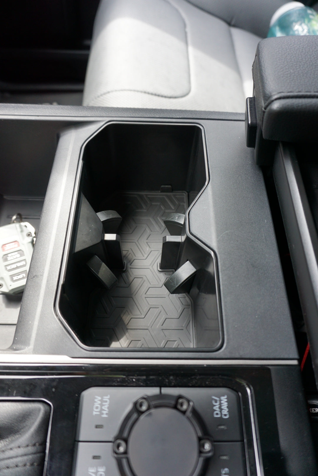 Oversize Cup Holder (2022+ Tundra) - BLACK