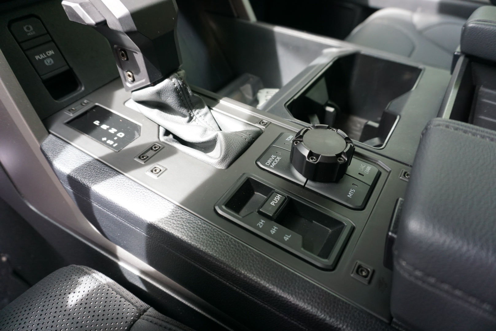4x4 Button Trim (2022+ Tundra) - BLACK