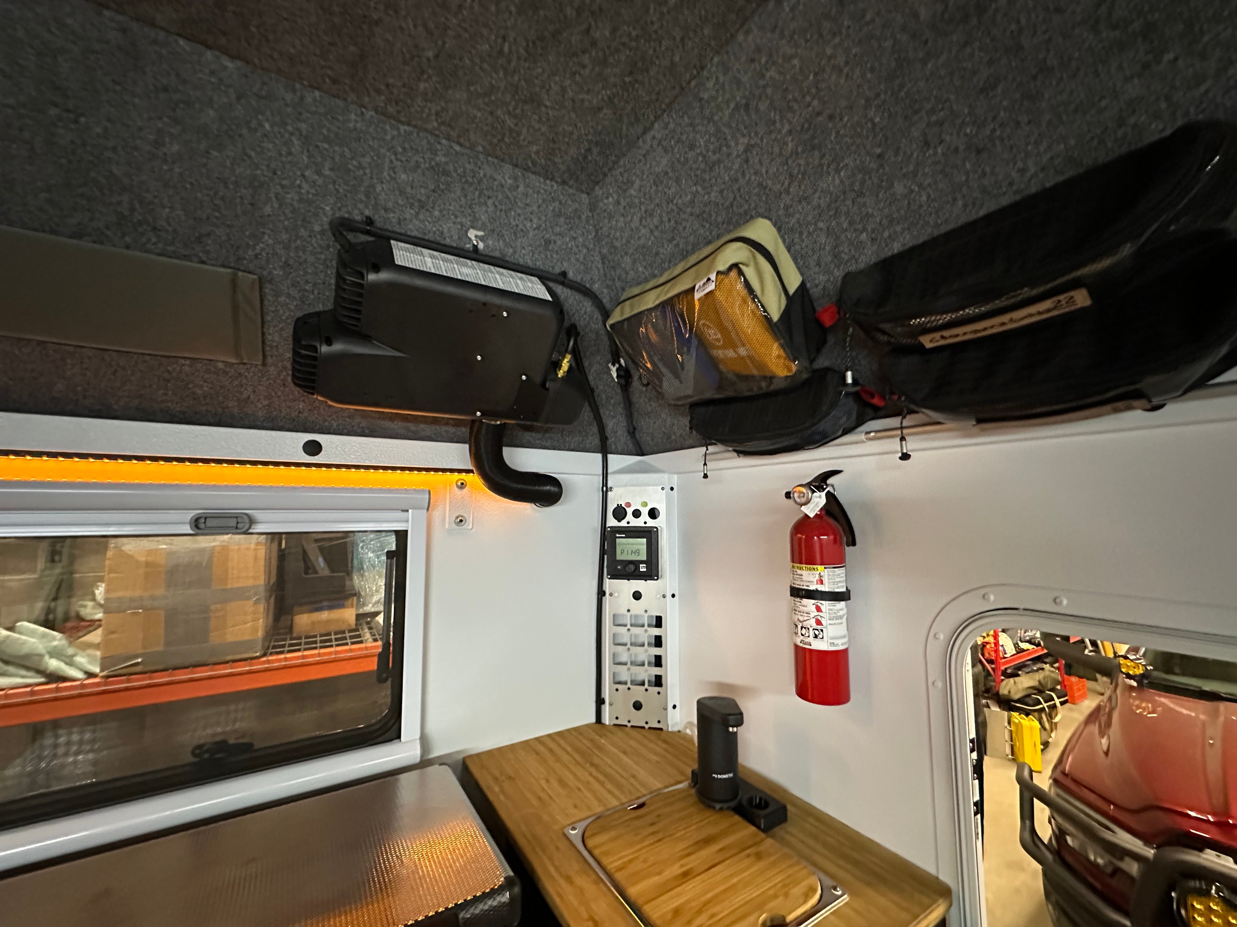 IN-STOCK: 2025 AT Overland Aterra Slide-In (#5523)