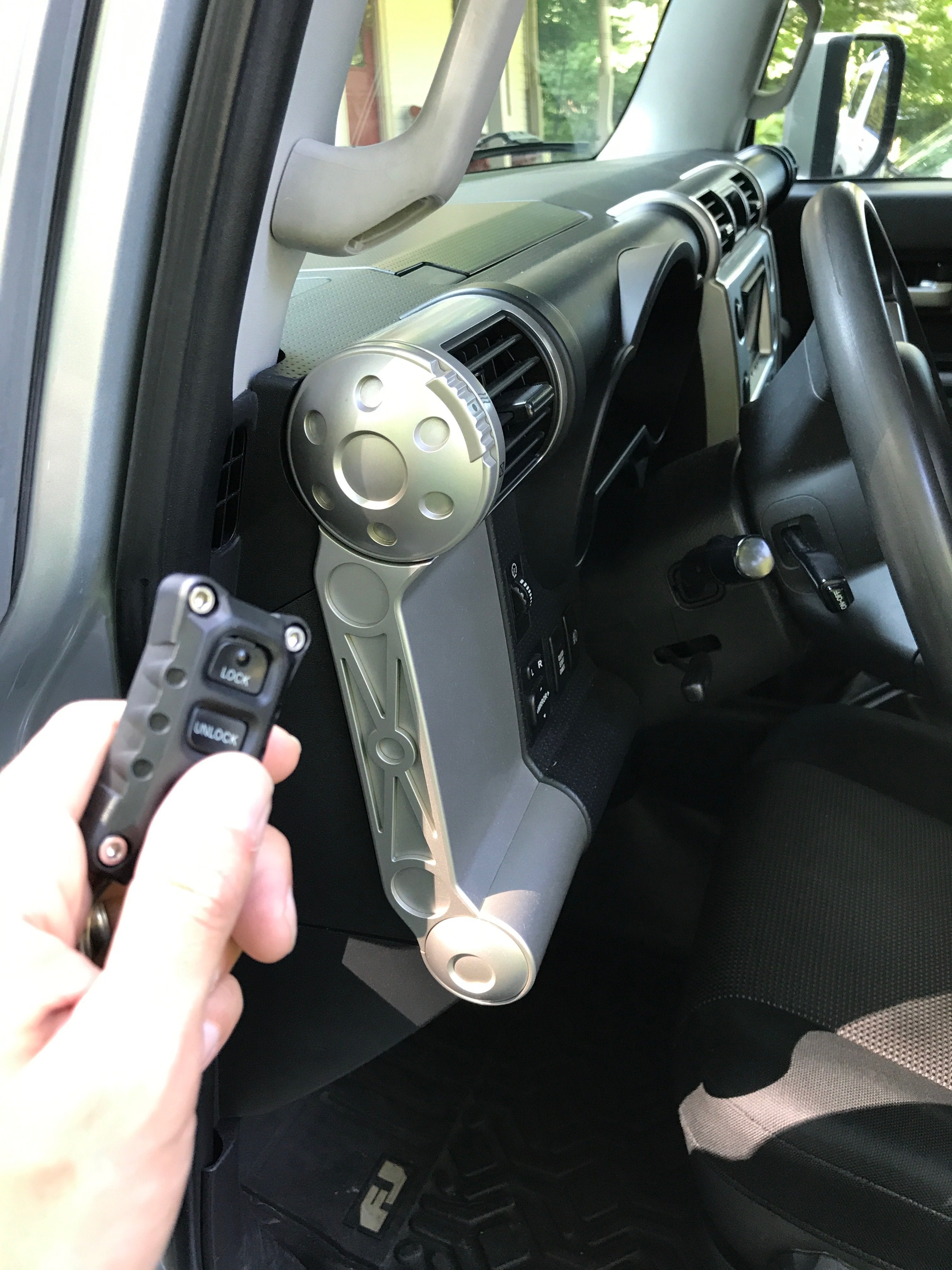 Injection Fob IF005 (2007 FJ Cruiser / 1st Gen Tundra) - RED