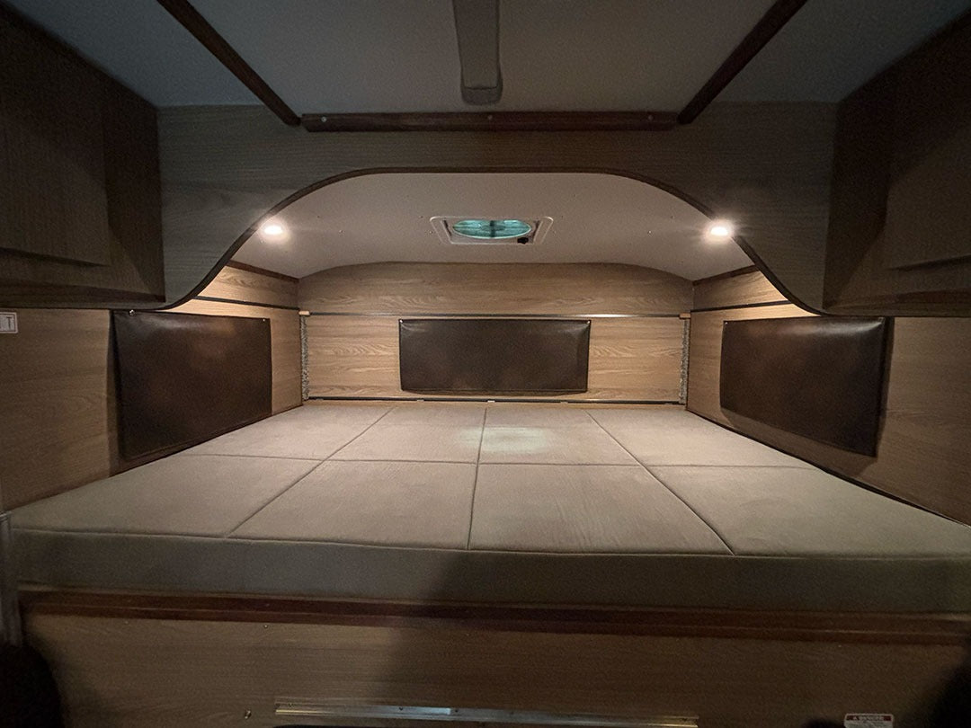 IN STOCK: 2026 Alaskan 800 SI (#5781)