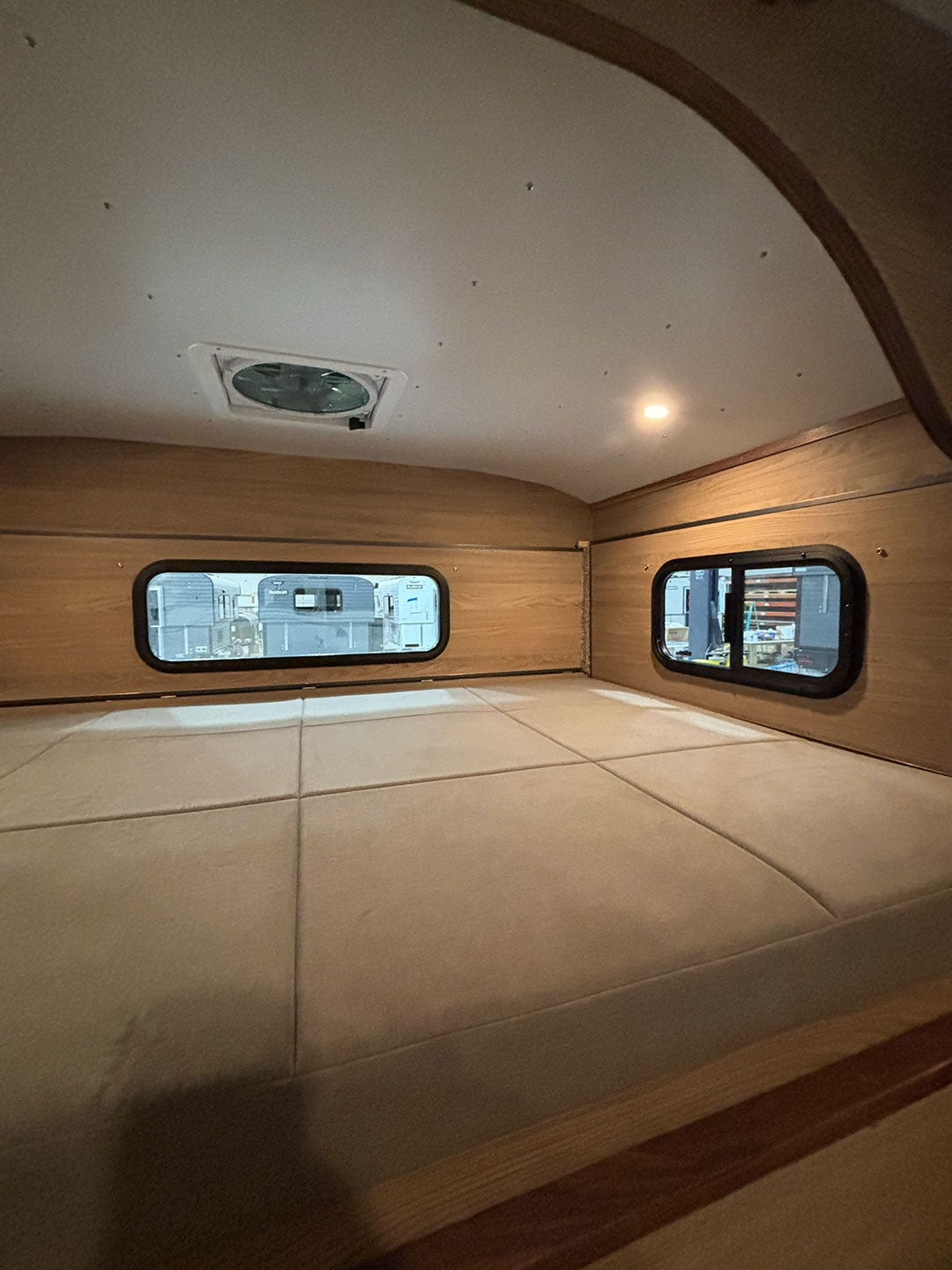 COMING JANUARY: 2026 Alaskan 650 SI (#5783)