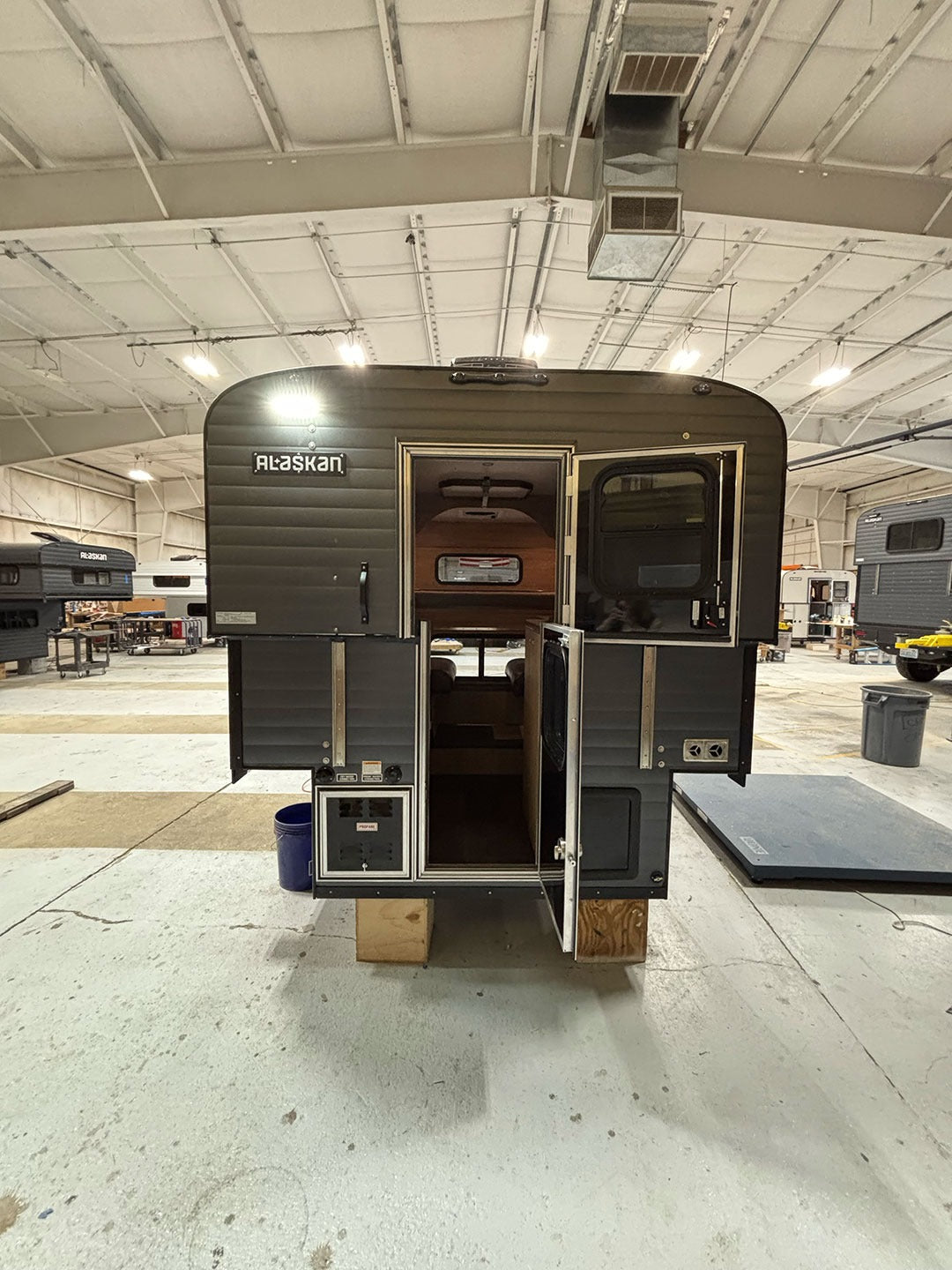 COMING JANUARY: 2026 Alaskan 650 SI (#5783)