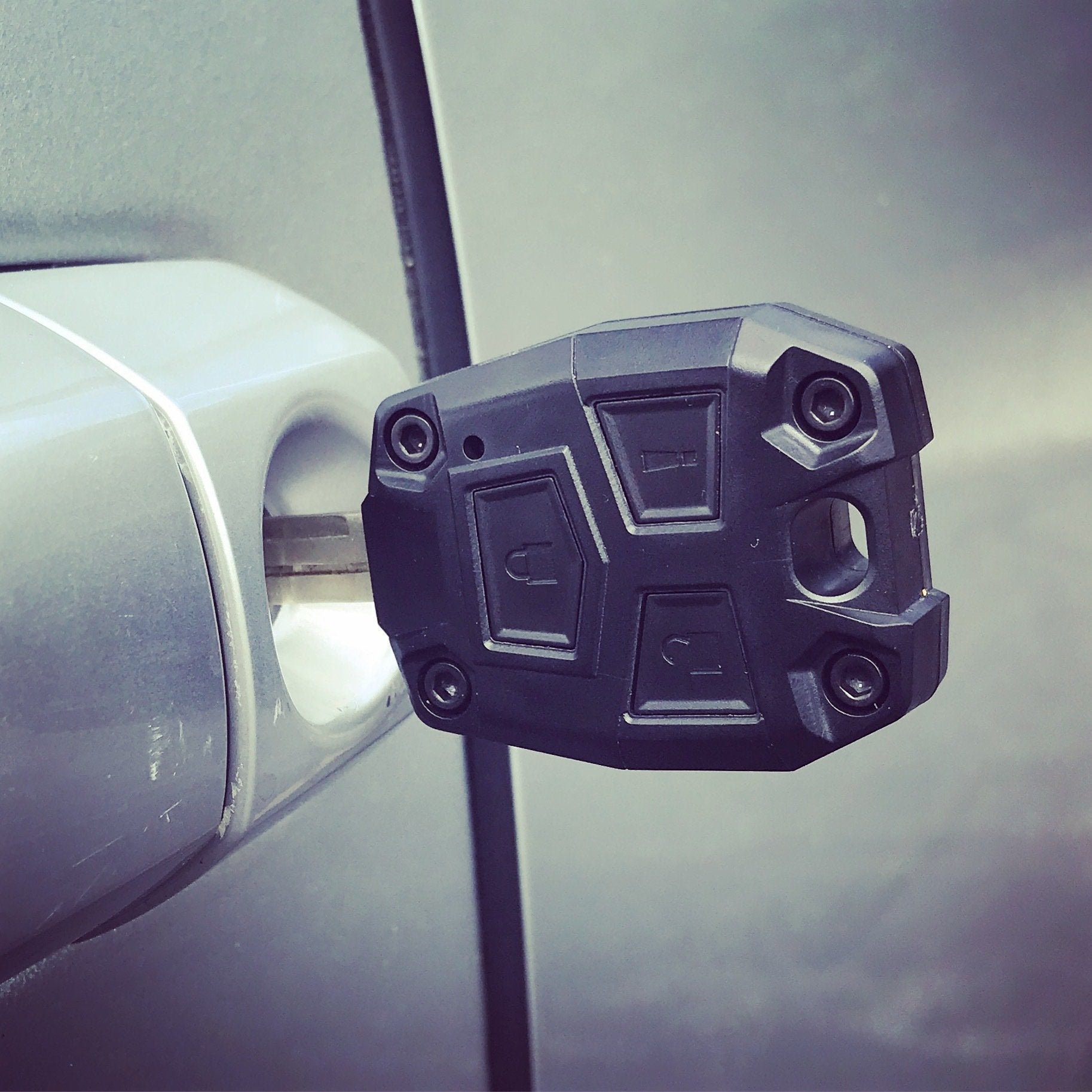 Injection Fob IF008 (2008-2014 FJ Cruiser) - MAGMA