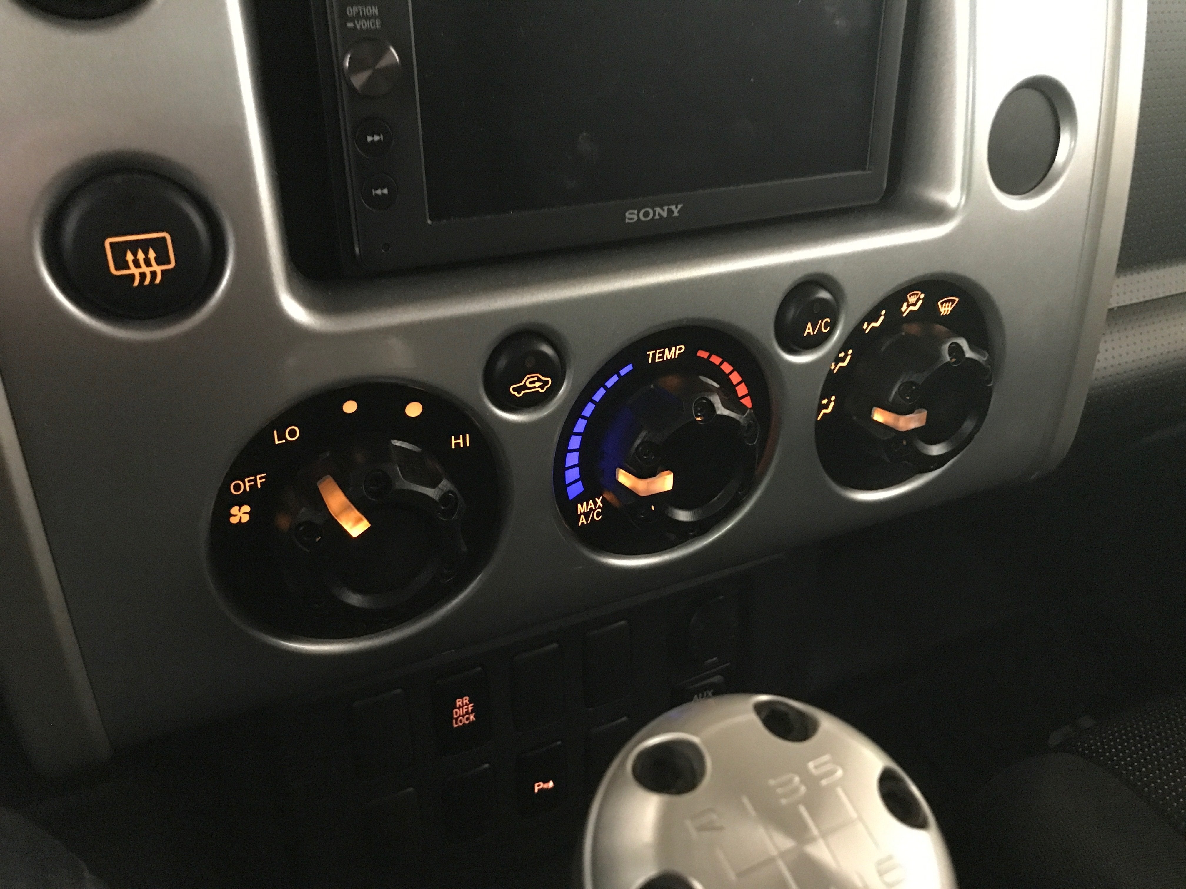 Climate Knobs (FJ Cruiser) - VOODOO BLUE