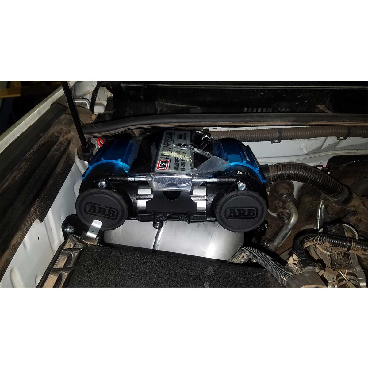 Bundle Pricing: ARB Mounting Bracket (ARB4RUN5) & ARB Twin Air Compressor (CKMTA12) for Toyota 4 Runner Gen 5 (2003+)