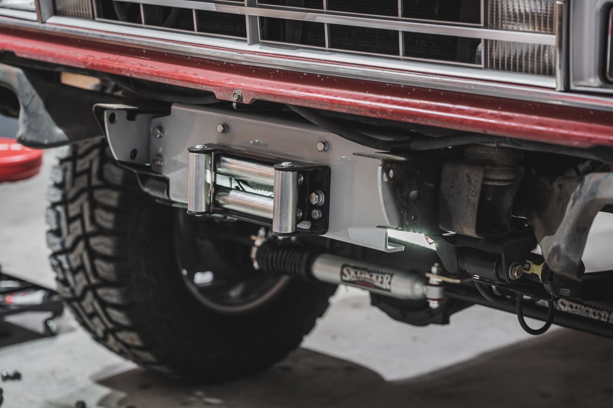 GMC & Chevrolet Squarebody Hidden Winch Mount 1981-1987