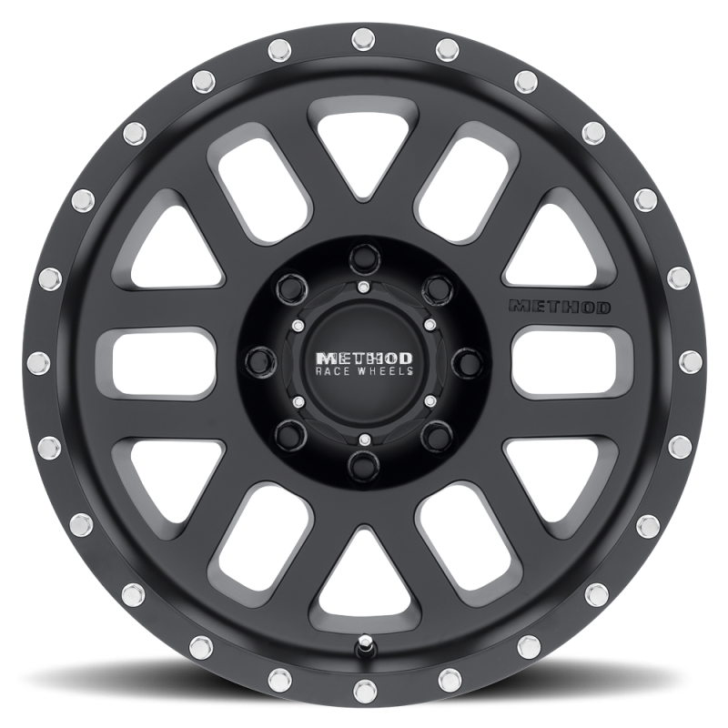 Method MR306 Mesh 18x9 -12mm Offset 8x6.5 130.81mm CB Matte Black Wheel