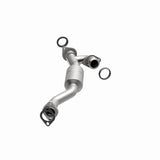 MagnaFlow Conv DF 01-03 Montero 3L Passenger Side Front