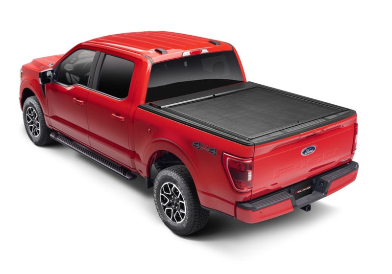 Roll-N-Lock 2022 Toyota Tundra (66.7in Bed Length) M-Series XT Retractable Tonneau Cover