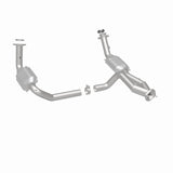 MagnaFlow Conv DF 02-06 Cadillac Truck. 8 5.3L Dual Conv. Y-Pipe Assy 2wd/Chevy Truck 99-07