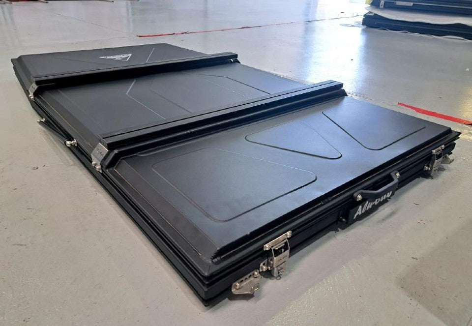 LT-50 Load Bar Feet (Roof Load Bar Mounting Kit)