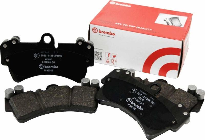 Brembo 05-07 Ford F-250 Super Duty/F-350 Super Duty Front Premium NAO Ceramic OE Equivalent Pad